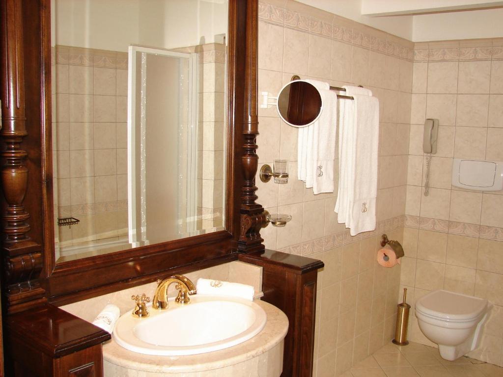Hotel Casa Capsa Bucharest Luaran gambar